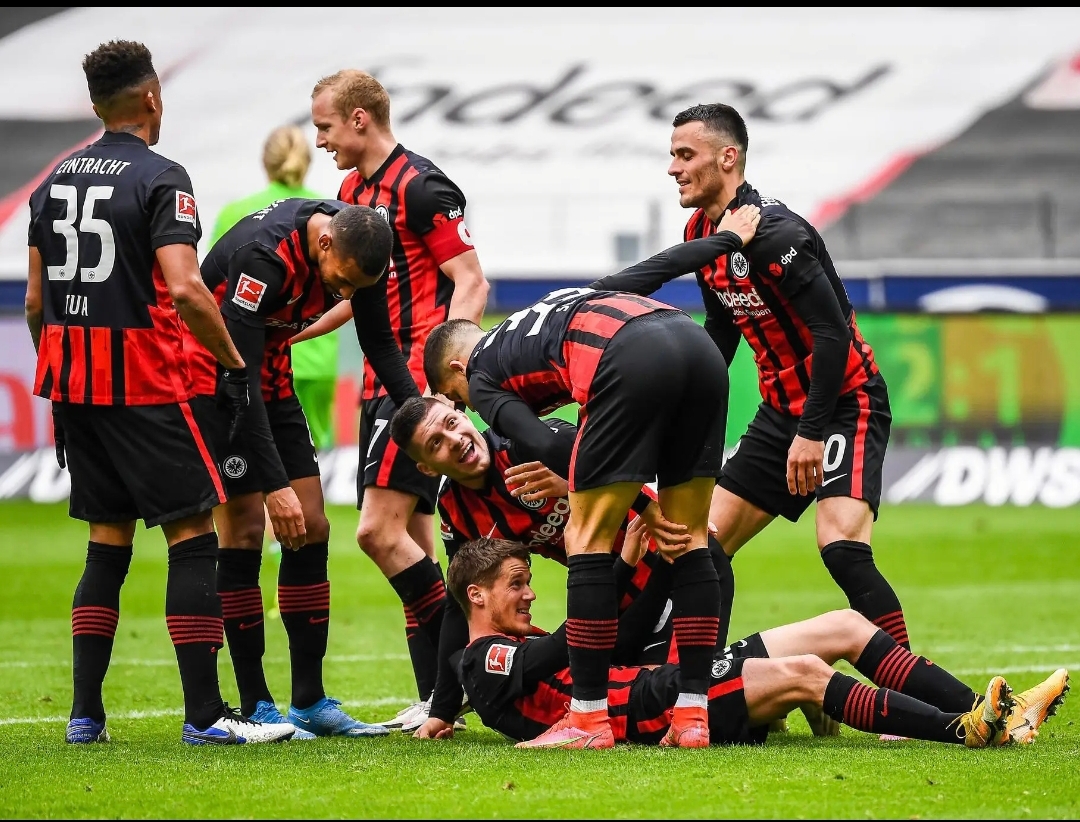 3377体育-赛地聚焦——法国杯清晨热度飙升；门兴格拉德巴赫强势反弹；球迷炸锅；团队化学反应显著的简单介绍